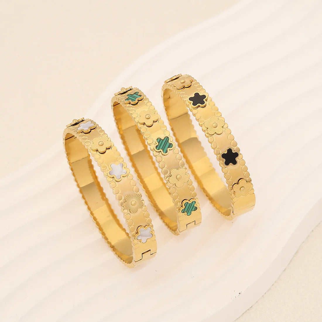 1Pc Fashion Flower Stainless Steel Bracelet Style Vintage Hand Jewelry