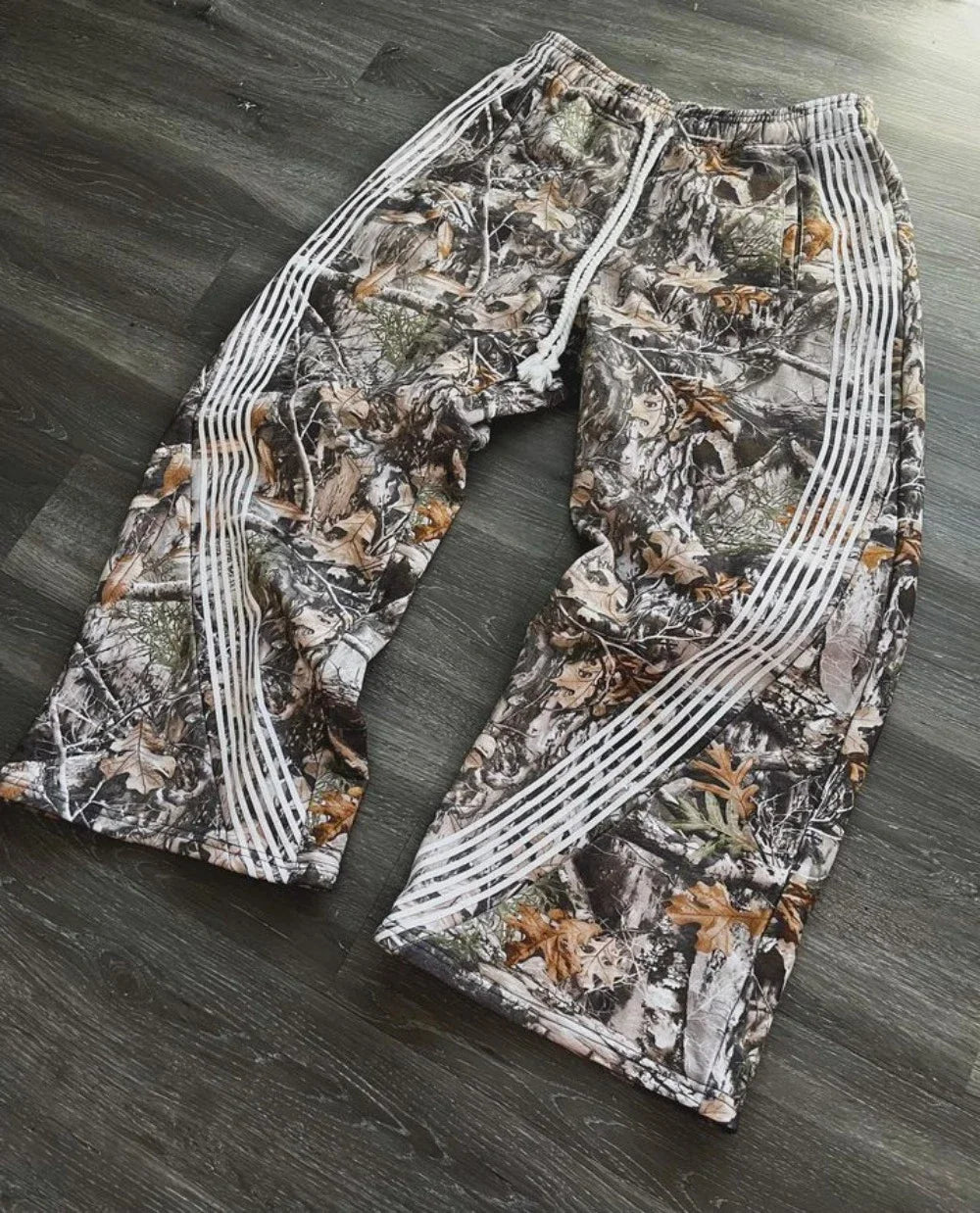 Y2K Streetwear Retro Sweatpants Gothic Hip Hop Camouflage Pattern Loose Casual Pants Mens and Womens Stretch Waist Jogging Pants