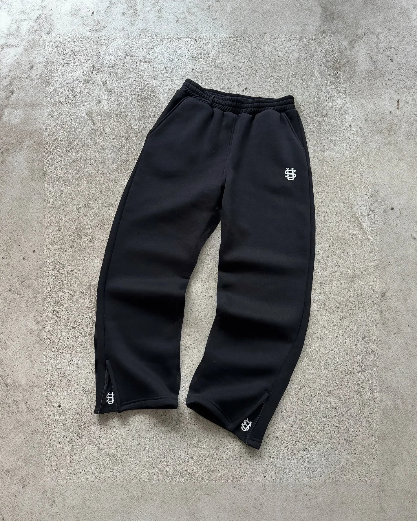Y2K Retro Straight Pants Tracksuit Streetwear Pants Personalized Pant Leg Zipper Embroidery  Hip Hop Casual Joggers Men Pants