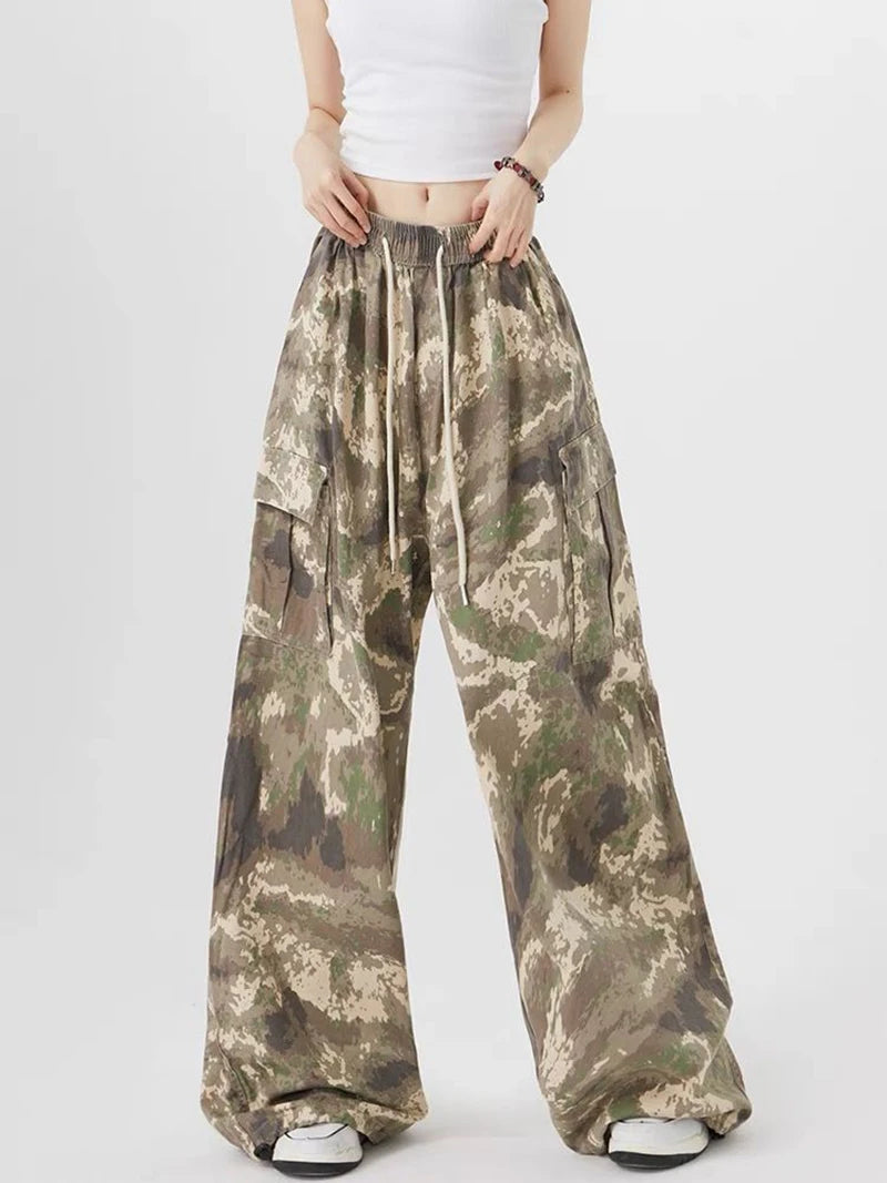 Zoki Streetwear Camouflage Cargo Pants Women High Waist Y2K Harajuku Wide Leg Trousers Vintage American Pockets Lace Up Pants
