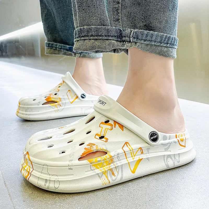 Fashion Men Slippers Comfort Beach Sandals Non-slip Garden Shoes Chef Shoes Summer Casual shoes Nurse Doctor Shoes Flip Flops