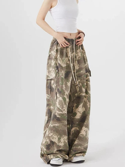 Zoki Streetwear Camouflage Cargo Pants Women High Waist Y2K Harajuku Wide Leg Trousers Vintage American Pockets Lace Up Pants