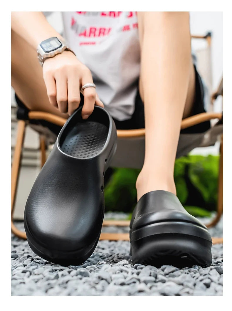 2025 Men Women Chef Shoes Non-slip Waterproof Oil-proof Shoes Comfortable Workers Slippers Outdoor Fishing Shoes  EVA