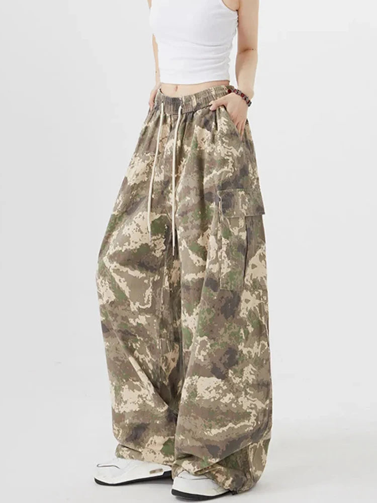 Zoki Streetwear Camouflage Cargo Pants Women High Waist Y2K Harajuku Wide Leg Trousers Vintage American Pockets Lace Up Pants