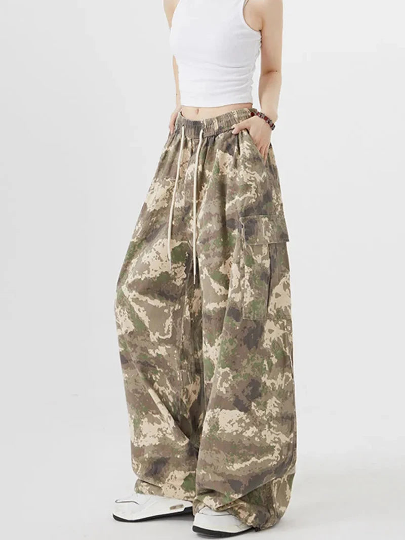 Zoki Streetwear Camouflage Cargo Pants Women High Waist Y2K Harajuku Wide Leg Trousers Vintage American Pockets Lace Up Pants