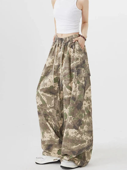 Zoki Streetwear Camouflage Cargo Pants Women High Waist Y2K Harajuku Wide Leg Trousers Vintage American Pockets Lace Up Pants