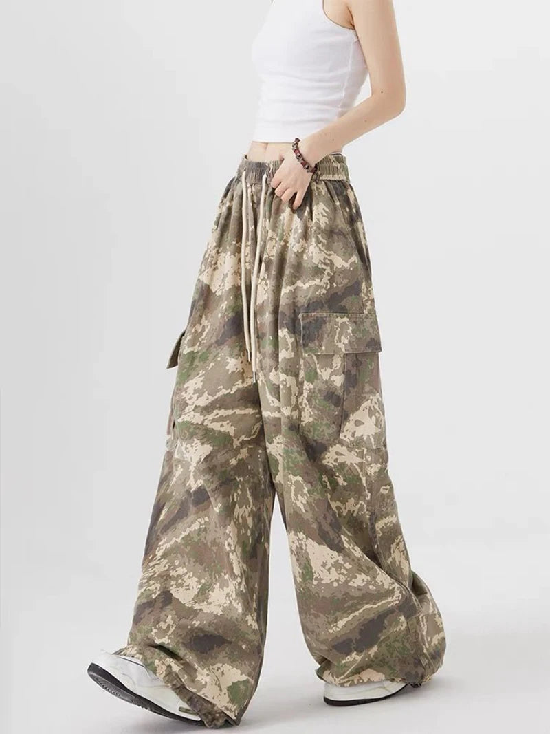 Zoki Streetwear Camouflage Cargo Pants Women High Waist Y2K Harajuku Wide Leg Trousers Vintage American Pockets Lace Up Pants