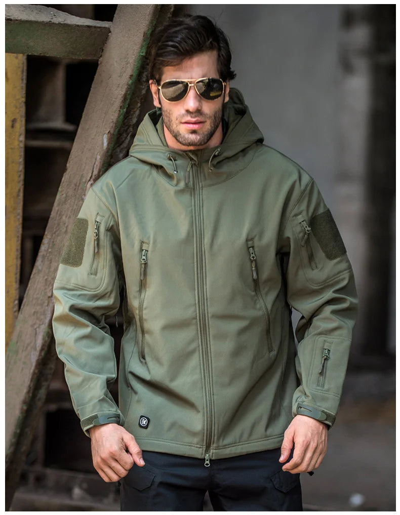 Military Shark Skin Soft Shell Jackets Men Tactical Windproof Waterproof jacket men Army Combat Jackets Mens Hooded Bomber Coats