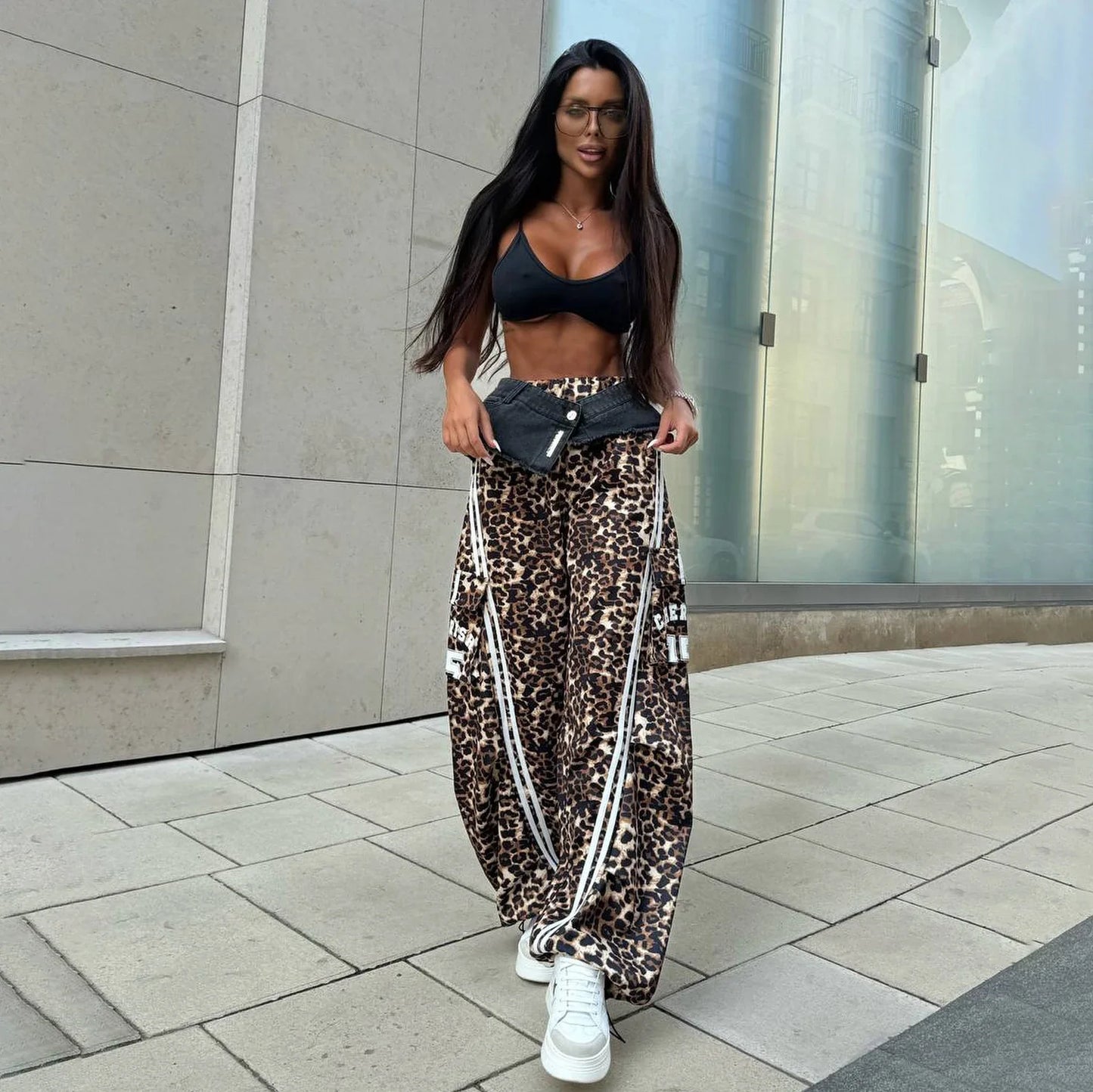 2025 New Autumn Women's Casual Wide Leg Leopard Pants Women Clothing Cowboy Spliced Vintage Sweatpants Y2k Cargo Pants Women