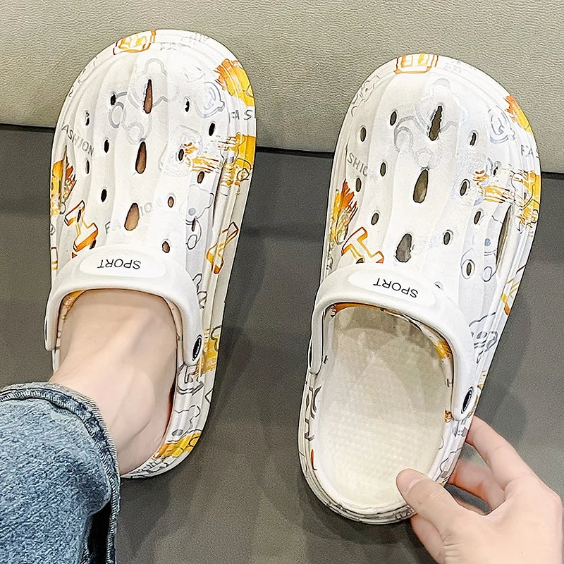 Fashion Men Slippers Comfort Beach Sandals Non-slip Garden Shoes Chef Shoes Summer Casual shoes Nurse Doctor Shoes Flip Flops